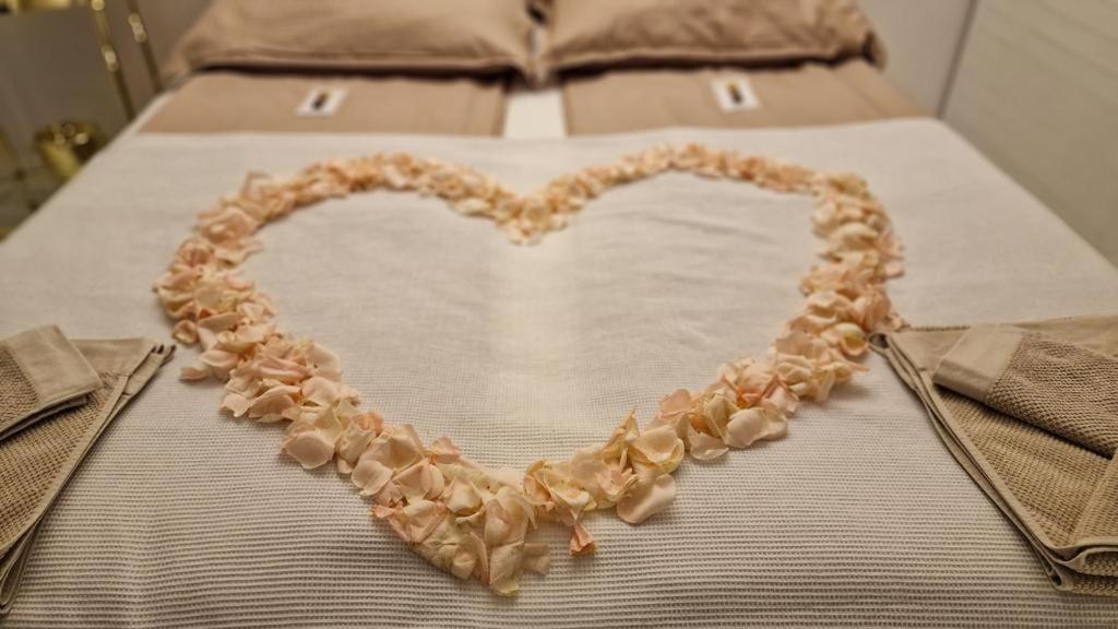 Apartament Gold Sauna&Jacuzzi Kolobrzeg Dış mekan fotoğraf